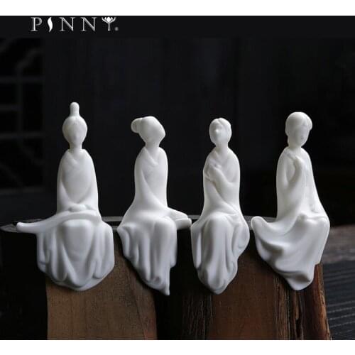 PINNY Classical White Porcelain Lady Statue Ceramic Crafts Decorative Zen Decorative Statues For Home
