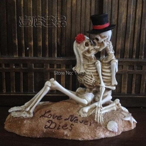 Beach Wedding Cake Topper Halloween Skull bride and bridegroom Figurine cake toppers decoration Valentines Day gift