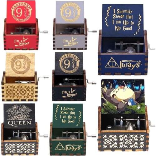 Direct selling wooden music box Jurassic Park theme music box you are my sunshine birthday gift Christmas gift gift box