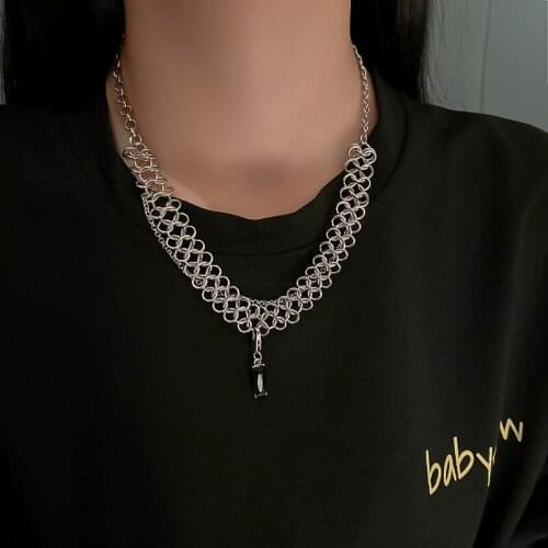 U-Magical Bling Bling Hollow Out Chunky Chain Geometrical Pendant Necklace for Women Exaggerated Metallic Necklace Jewelry