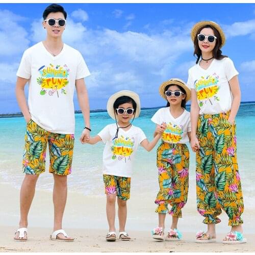 Summer Family outfits clothes woman Man Girls Boys Family 2pcs/Sets cotton Tops & beach Shorts Parent-Child Set Fashion