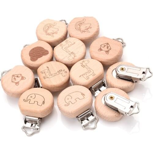 50Pcs/Lot Wooden Pacifier Clip Natural Beech Wood Baby Pacifier Clips Animal Pattern Dummy Clips DIY Pacifier Chain Accessory