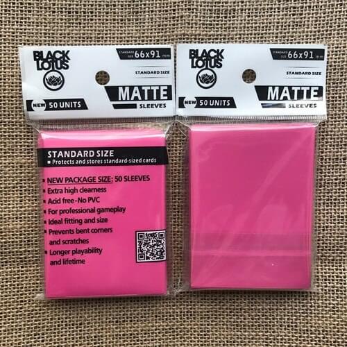 100 PCS/LOT Dark Pink Matte Card Sleeves, Protector for Trading Cards MTG Cards Cover TCG/Pkm/YGO/MGT CARDS Sleeves 66x91mm