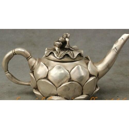 Decoration Tibet copper silver Folk Chinese Silver Auspicious Lotus Shape Frog Toad Statue Teapots Wine Pot
