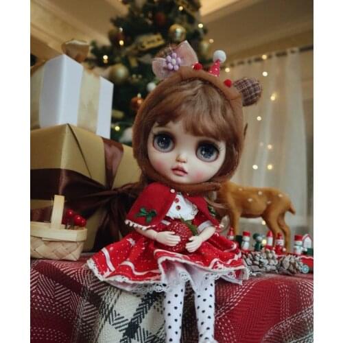 Blyth girl Customized doll selling doll and dress NO.2021-0605