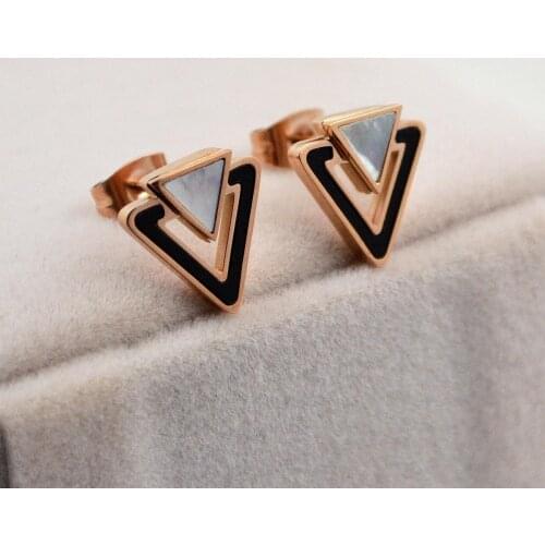 YUN RUO Mosaic Shell Triangle Stud Earring Rose Gold Color 316 L Titanium Steel Fashion Jewelry woman Birthday Gift Never Fade
