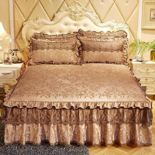 European Style 3 Pcs Bedding Set Luxurious Bedding Cover Set Warm Bed Spread Bed Set for Queen/King Size with Pillowcases