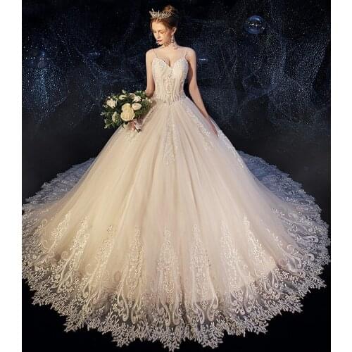 Beautiful Champagne Straps Ball Gown Wedding Dresses 2020 Appliques Beading Princess Dream Lace Bridal Gowns Vestido de Noiva