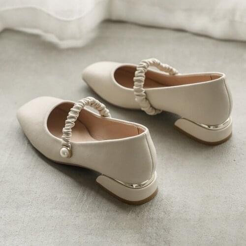 Mary rare shoes spring 2021 new versatile square head evening shoes gentle wind low heel thick heel fairy single shoe girl