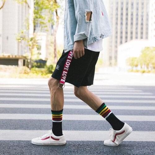 2018 new street skateboard socks cotton, classic rainbow stripe trend street shooting cotton socks