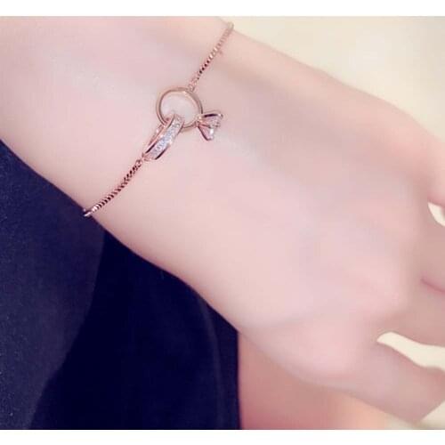 Luxury Rhinestone Circle Pendant Bracelet Adjustable Chain for Women Fashion Elegant Glitter Wrist Chain Jewelry