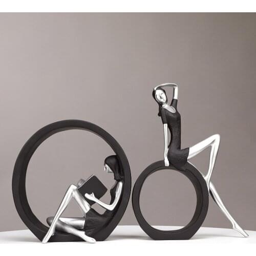 2 Pcs/set Resin Portrait Girl Statuette Ring Frame Decorative Abstract Figure Statue Desk Decoration Crafts Modern Home Decor