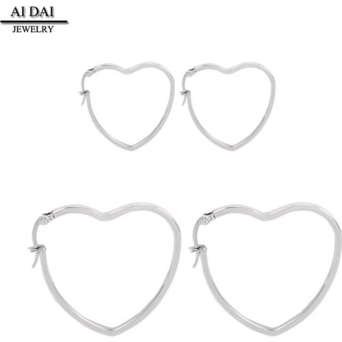 Japanese and Korean style classic simple earrings hollow big love geometric exaggerated earrings ear buckle wild trend ear jewel