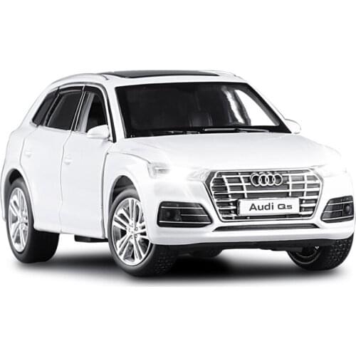 1/32 2020 New boys toys black blue white Audi Q5 SUV Diecast Metal Car SUV Sound & Light Model Toys For Gift Collection