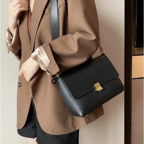 2021 Autumn Leather Handbags Wide Shoulder Strap One-shoulder Leather Small Square Bag Fashion Handbags Women Bags Designer