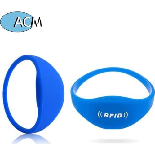 1pc RFID 125Khz T557/T47100 Rewritable Bracelet Silicone Wristband Watch Copy Clone Blank Card In Access Control Card