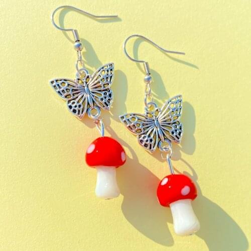 2000s Aesthetic Butterfly Mushroom Earrings for Women Y2K Jewelry Vintage Harajuku Earrings Egirl Style Fashion Friends Gifts