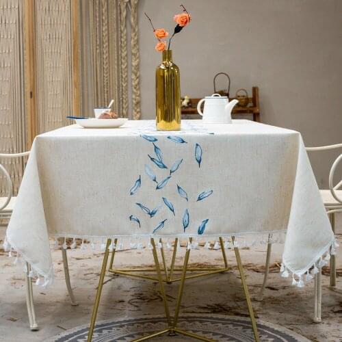 New Simple and Creative Leaf Tassel Lace Fabric Tablecloth Waterproof and Oil-proof Disposable