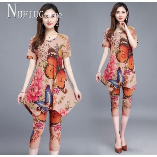 3 Styles Can Choose Summer Women Sets Short Sleeve T Shirt And Calf Length Pants Female Sets
