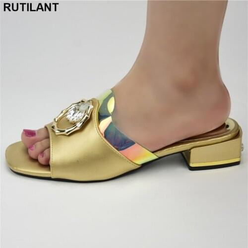 Latest Design Wedding Shoes for Women Italian Low Heels Autumn Slipper for Wedding African Special Materials High Heels 4CM