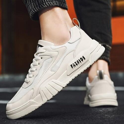 Fashion Men Sneakers Mesh Casual Shoes Lace-up Breathable Lightweight Vulcanized Shoes Walking Loafers Zapatillas Hombre Quality