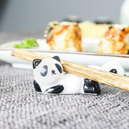 1pc Ceramic Cute Panda Shape Chopsticks Holder Cartoon Pandas Mini Ceramic Chopsticks Rest Fork Rest Holder Kitchen Supplies