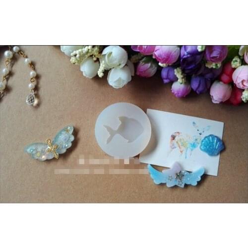 1Pcs Small fish Liquid silicone mold DIY resin jewelry pendant necklace pendant lanugo mold resin molds for jewelry