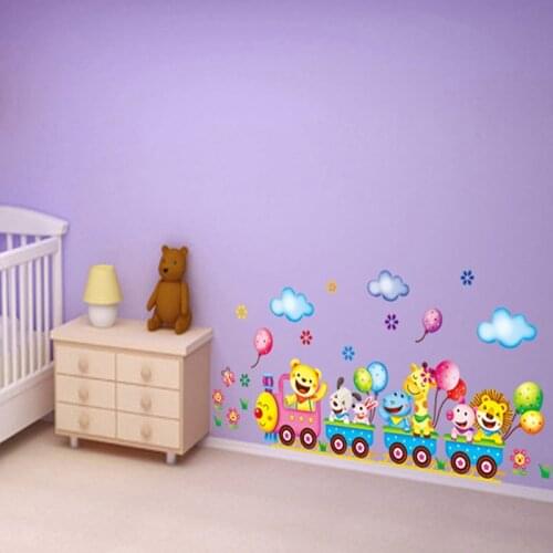 New Cute Cartoon Animals Train Wall Sticker Children Room Decor Art Decal Wall Stickers for Home Kids Bed Room Decoration