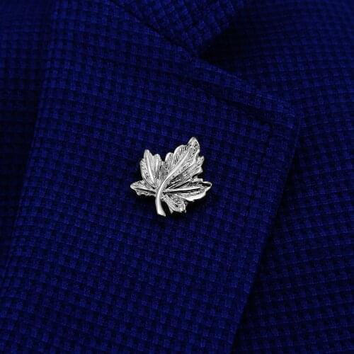 Silver color Maple leave brooch brass Plated with white steel brooch Mens Bussiness pin