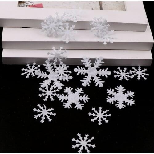 100pcs Pure White Non-woven Snowflake Felt Fabric Patch DIY Cloth Appliques/Craft Wedding Patches