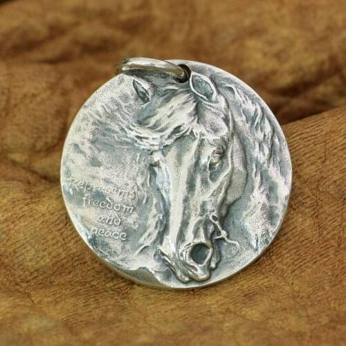 925 Sterling Silver Detail Horse Pendant Charms Round Pendant TA202