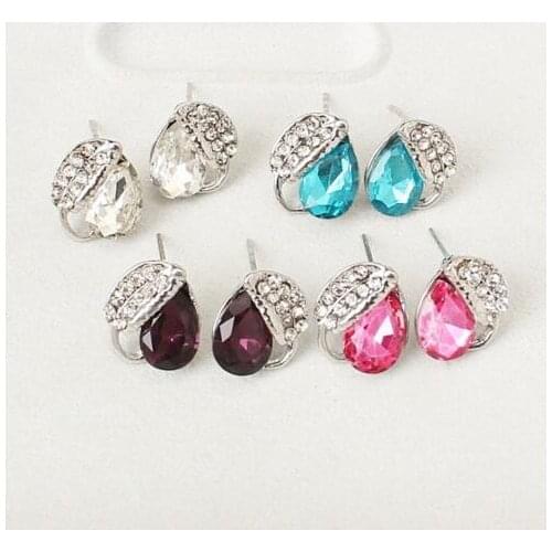 Ex881 Wedding party fashion Cute/Romantic crystal alloy leaves studs earrings 2021 trend Womens Jewelry Accessories