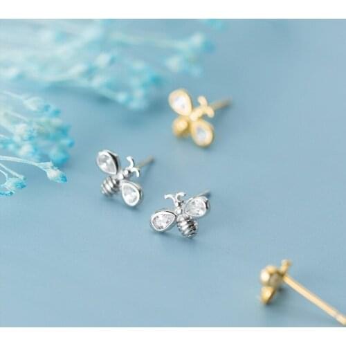 Bee Stud Earrings For Women New Fashion Korean Wing Insect Animal Crystal Zircon Ear Nails Trendy Student Party Female Jewelry