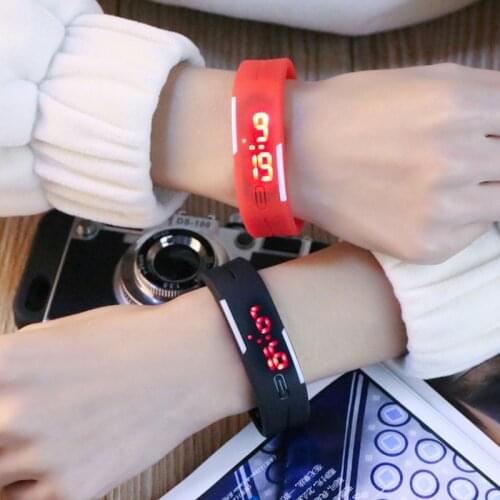 Sport Women LED Wrist Watch Men Touch Digital Watches Unisex Students Electronic Wrist Watch Silicone Running Clock 2019 0382