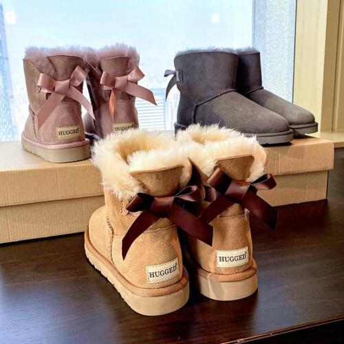 Brand Snow Boots Womens Ribbon Bow Waterproof Antiskid Plush Womens Cotton Shoes Fur Integrated Short Boots Fashion