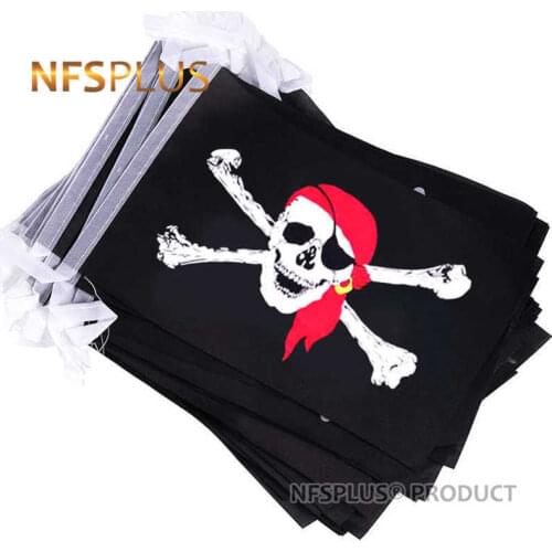 20PCS/SET Pirate String Flags 14x21cm Black Polyester Red Scarf Skull Printed Home Party Halloween Decorative Flags And Banners