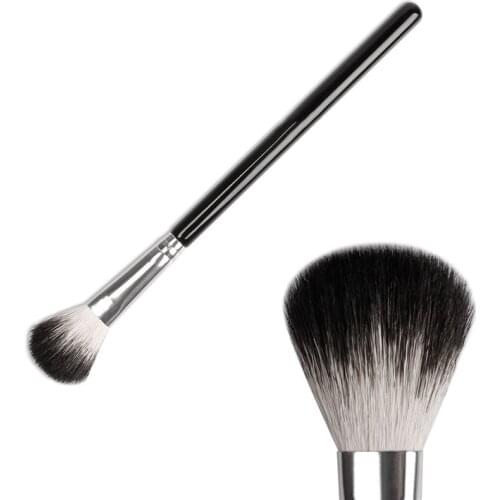 High-gloss Brush Fan-shaped Single Makeup Brush Portable Nose Beam Repairing Local High-gloss Makeup Refreshing