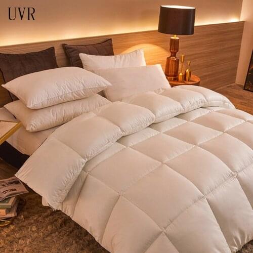 UVR High-quality 95% White Goose Down Filled Duvet For Five-star Hotel Winter Warm Down Duvet King Size Double Bed Full Size