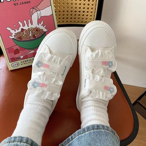 Velcro Anime Canvas Shoes Korean Cute Sneakers Student Leisure Low Top Board Sports Shoes Lovely Fairy Kawaii White Lolita Shoes