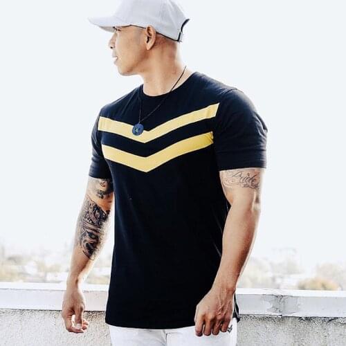 Mens Summer Fashion Fitness Tees Outdoor Sport Running Climbing Shirt Tights Bodybuilding Men Muscle Gym Train T-shirt