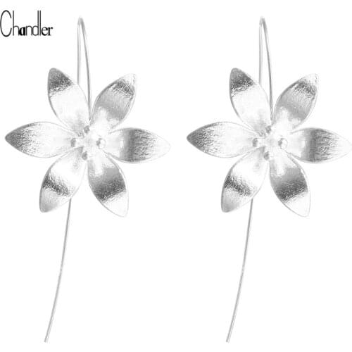 Chandler New style high quality handmade long Lilac flower earrings for women Girls fine jewelry Big Flower Drop Dnagle Bronics