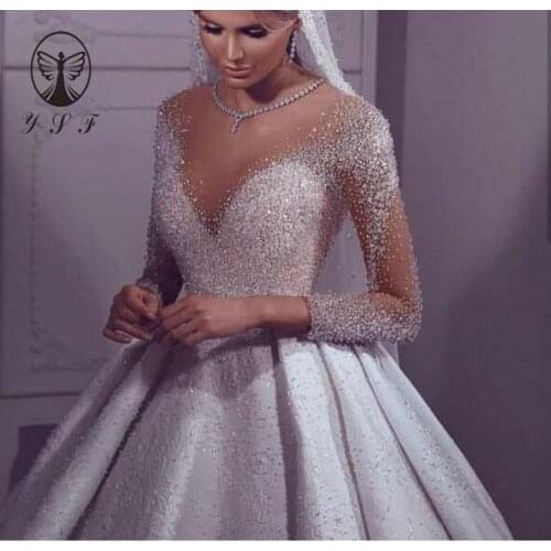 Luxury Vestidos De Novias O Neck Beaded Crystals Bling Bling Pleated Floor Length Long Sleeve Ball Gown Puffy Wedding Dresses
