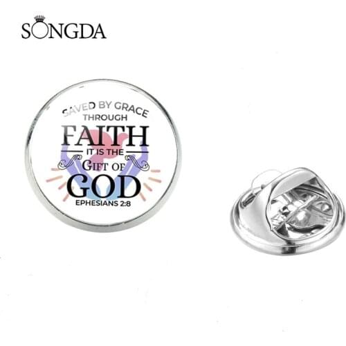 Fashion God Is The Strength Of My Heart Bible Verse Unusual Brooch Lapel Pin Art Pattern Glass Dome Badge For Women Gift Jewelry