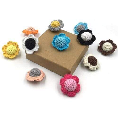 40mm Crochet Flower Sensory Gym Baby Teething Necklace Baby Bites Toys Wooden Beads Making Jewelry Neck Beads
