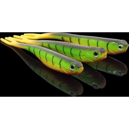 High Quality 3 Pieces Fish Lifelike Soft Bait 12cm/8.4g Tiddler Fishing Soft Lure Pesca Fishing Tackle