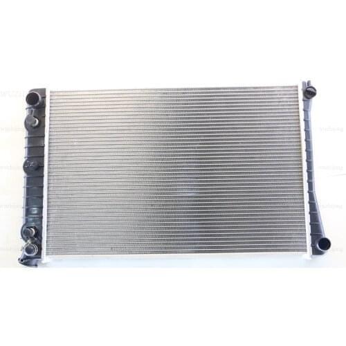 Water Tank Radiator Cooler Cooling for Chevrolet Caprice V8 5.0L 1987 1988 1989 1990 87 88 89 90