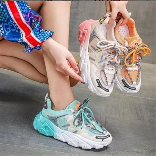 Spring and autumn new womens shoes mesh breathable casual shoes fashion versatile lightweight breathable wearable sneakers