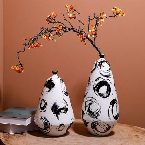 New Chinese black circle ceramic vase home soft living room TV cabinet flower arrangement crafts ornaments