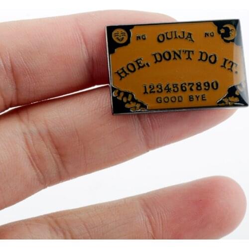 HOE DON'T DO IT Badge Brooch Women Clothes Lapel Pin Mijoux Hat Denim Brooches Pins