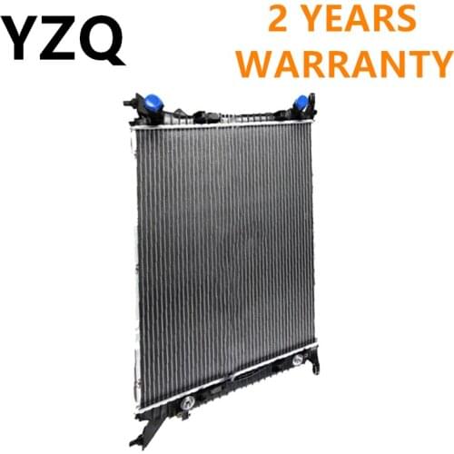 Coolant System Radiator Tanks For Audi A4 A4AR A4Q A5CA A5CO AQ5 Auto Radiator Replacement Water Tanks 8K0 121 251 K 8K0121251T